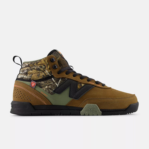 New Balance Numeric 440 V2