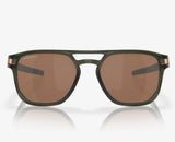 Oakley Latch Beta